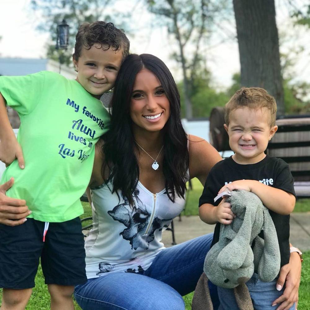 Meet your Posher, Leanna